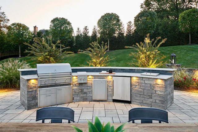 Outdoor Kitchen, water features, fire pits, fire features, Fulton County's Premier outdoor living contractor